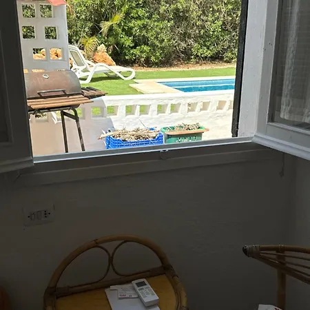 Rustic Garden Minorcan Style With Private Pool And Sea Domek letniskowy